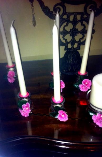 Nice and easy Quinceanera candles decor